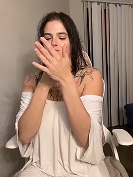 SafeinouterSpace's cam snapshot