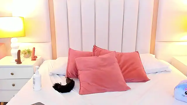 LaylaaDoll's cam snapshot