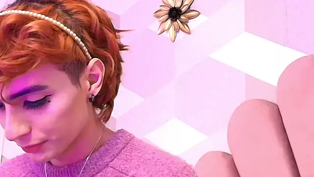 KylieMonnett's cam snapshot