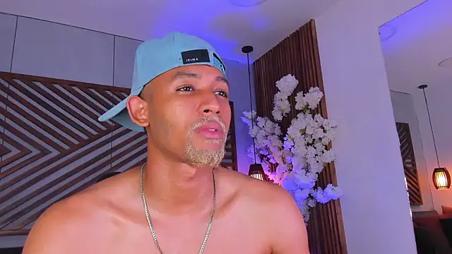 B_Wild's cam snapshot