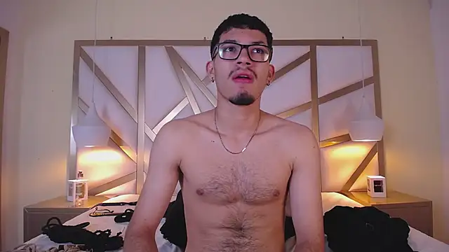 Jaxon_Carter's cam snapshot