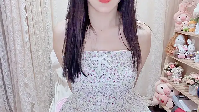 Rellababyy live sex cam