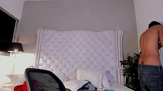 Thiagoferreti's cam snapshot