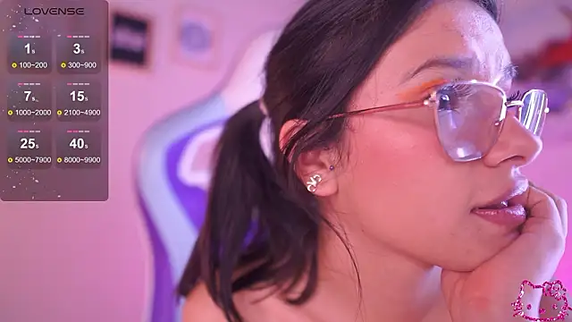 Lana_Dreams_'s cam snapshot