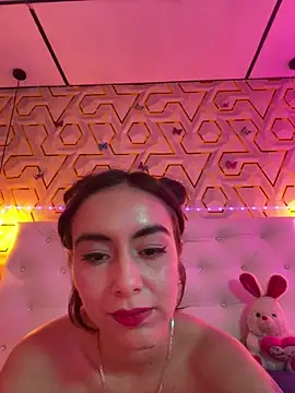 MelanyyJhonson15's cam snapshot