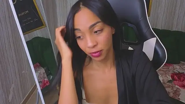 luna_meow_t's cam snapshot