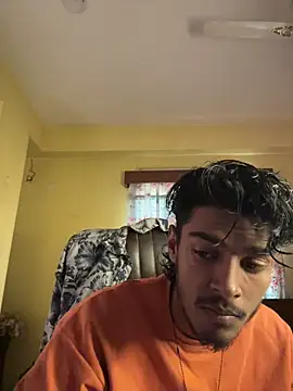 RavenKisses live sex cam