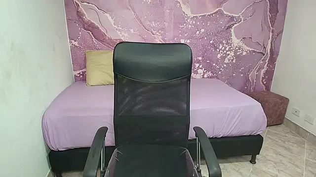 crespa_latin's cam snapshot