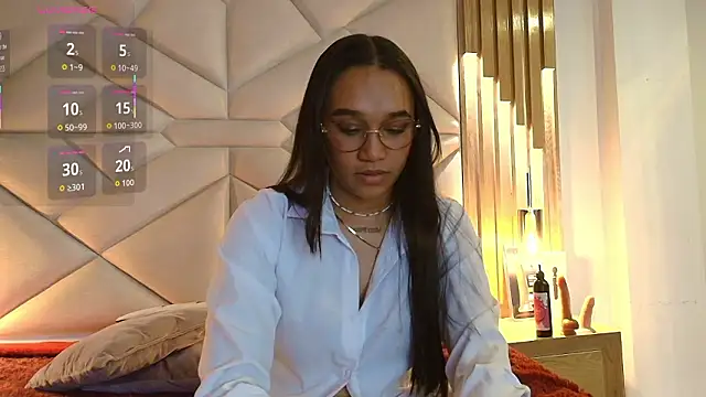 coraline_vera's cam snapshot