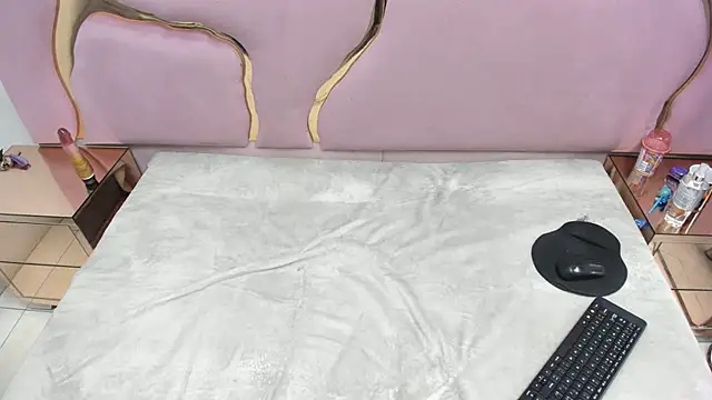 MilaSeduction's cam snapshot