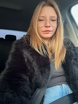 AnastasiaAniess live sex cam