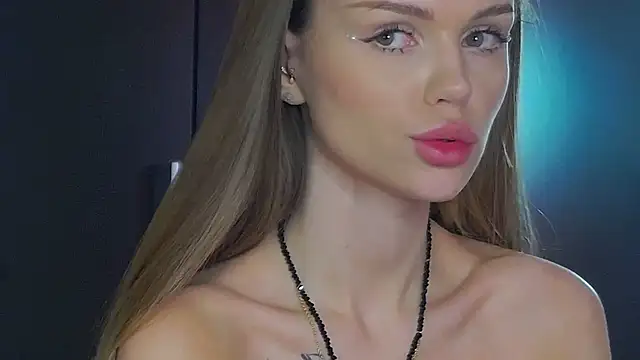 MarilynNova's cam snapshot