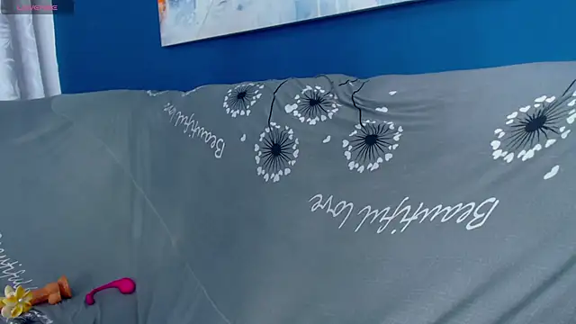 Xelena_Kiss's cam snapshot