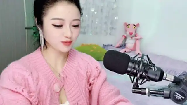 starsqimei live sex cam