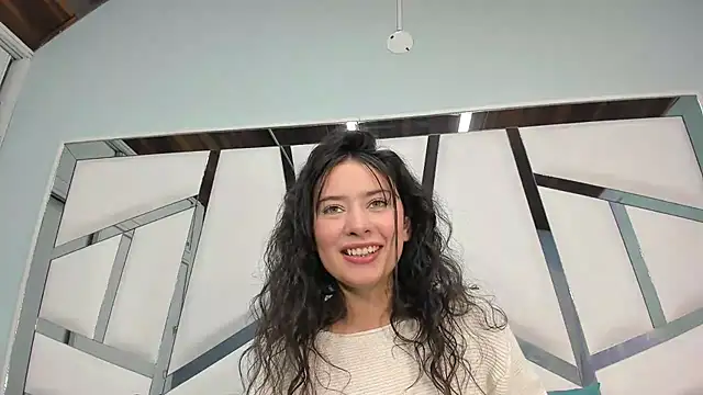 chrisstin_foxx's cam snapshot