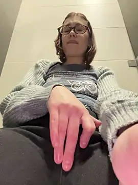 RinaCat's cam snapshot