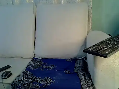 Caryyyl's cam snapshot