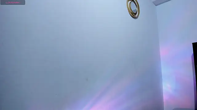 lilithTeen1_'s cam snapshot