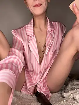 Bellalolahot live sex cam