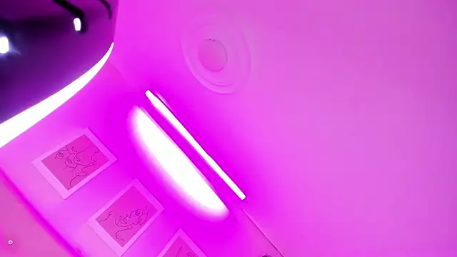 GEANNAROSE live sex cam