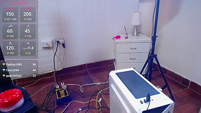 Miss_ellien's cam snapshot