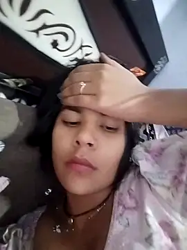 Rohni_bhabi live sex cam