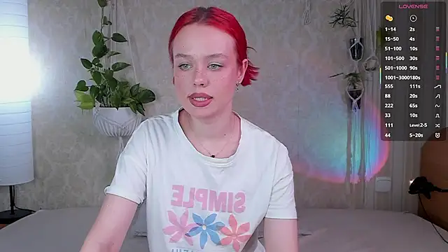 LornaDyer's cam snapshot