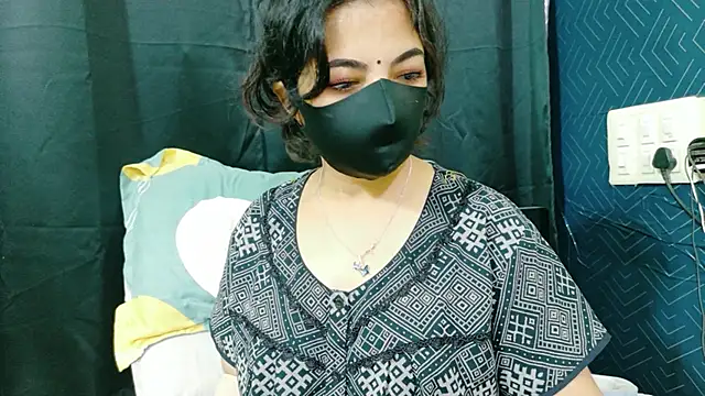 Niha_kannada's cam snapshot