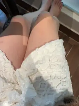 Meii-meyy live sex cam