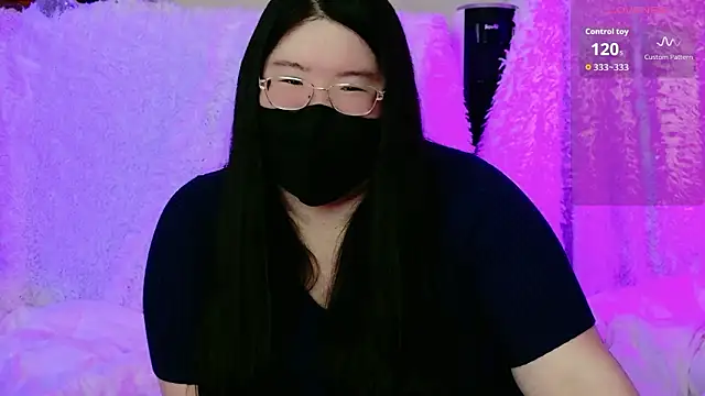 Kara-Nuna live sex cam