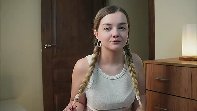 CecilyTouma's cam snapshot