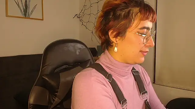 Miacatsito3's cam snapshot