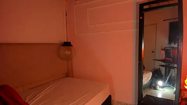 ZoeFox5 live sex cam