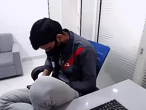 rahulkajuuu0909's cam snapshot