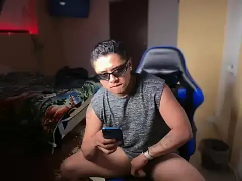 NakedMuse live sex cam