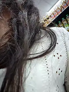 Izabella_Bella live sex cam