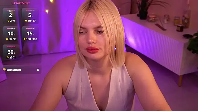 AmeliaWeells's cam snapshot