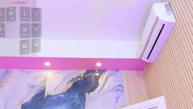 EbonyCoWorker's cam snapshot