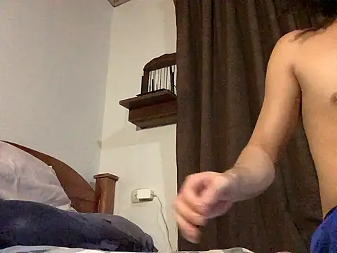 Nooneisthis live sex cam