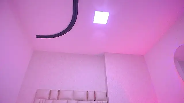 _carolina_fox's cam snapshot