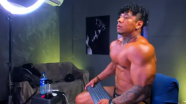 bradley_smith live sex cam