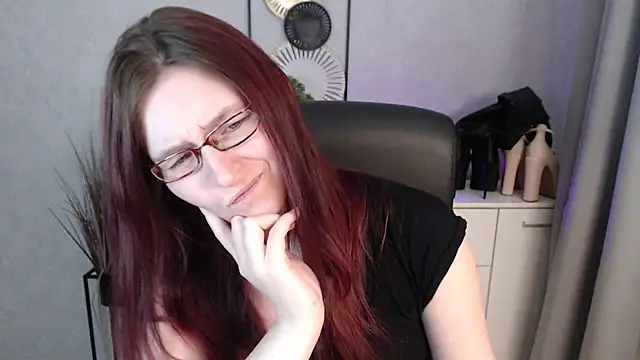 emmaxDelight's cam snapshot