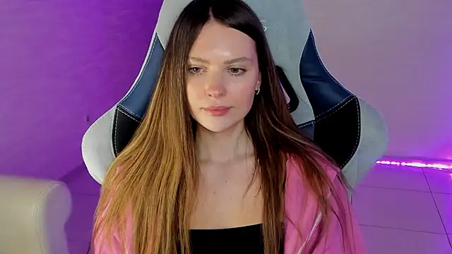 yourArya's cam snapshot