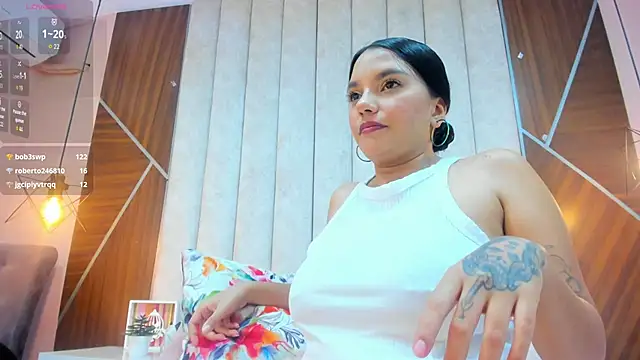 Arianaa_Gray's cam snapshot