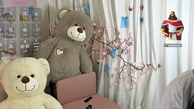 ViollaBloom's cam snapshot