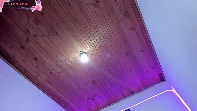 liz_25b's cam snapshot