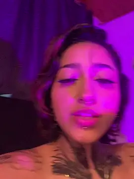 LilithMonette live sex cam