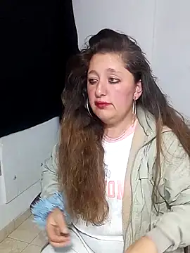 MilfCute_sex's cam snapshot