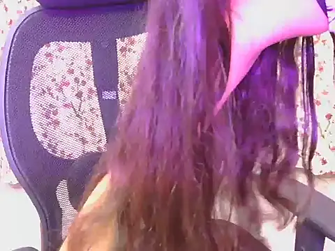 Shinykrishaa's cam snapshot