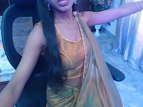 hey-pinky's cam snapshot